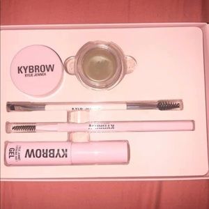 Kylie Cosmetics Makeup - KYBROW kit blonde Kylie Cosmetics Makeup - KYBROW kit blonde